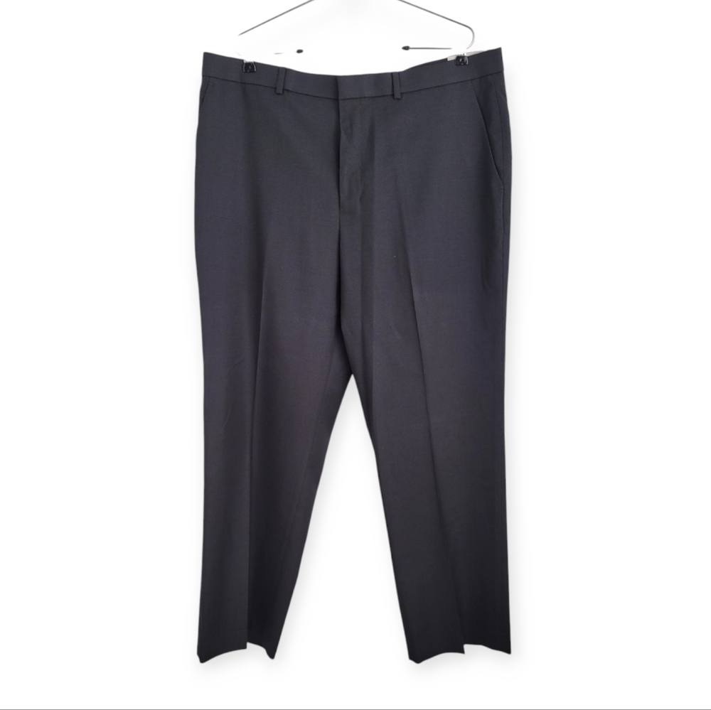 38x30 Perry Ellis Portfolio Black Slacks - Classic Fit